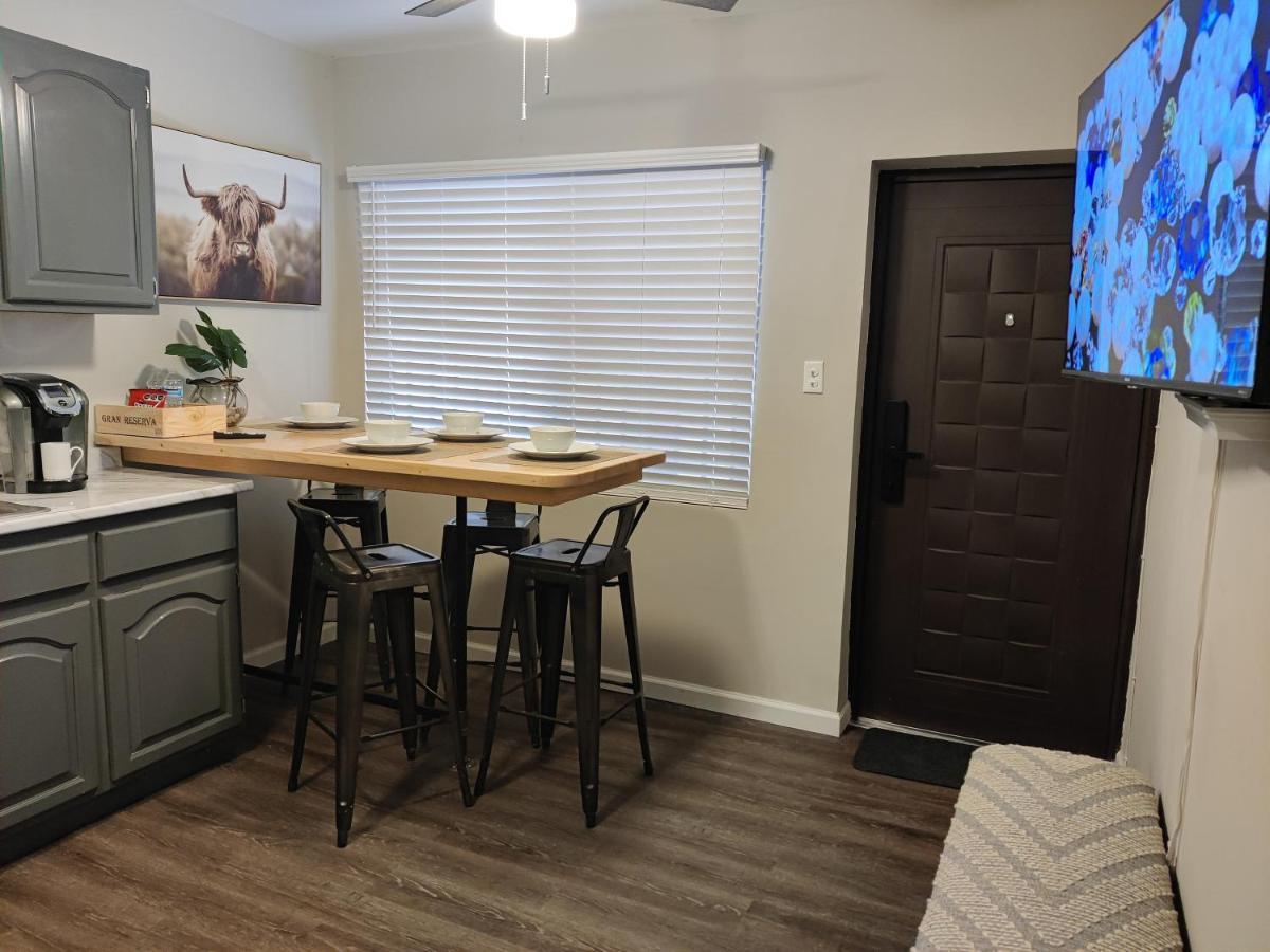 Appartamento Bonito Departamento Remodelado Tranquilo Y Centrico Ciudad Juárez Esterno foto